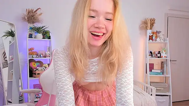 Lily Young online show from January 23, 2025, 3:48 am