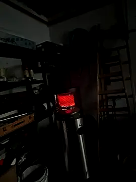 Snapshot of Fuckbuddy36 chatting on October 19, 2025, 6:16 am Fuckbuddy36 online show from October 19, 2025, 6:16 am