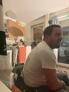 Snapshot of Fuckbuddy36 chatting on November 20, 2025, 12:44 am Fuckbuddy36 online show from November 20, 2025, 12:44 am