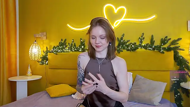 lessysweety online show from November 27, 2025, 2:45 am