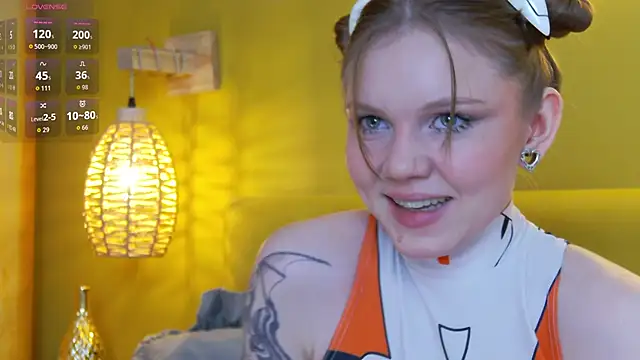 Snapshot of lessysweety chatting on February 18, 2026, 3:26 am lessysweety online show from February 18, 2026, 3:26 am