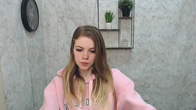 AliceFlirtt  online show from February 8, 2025, 7:37 am