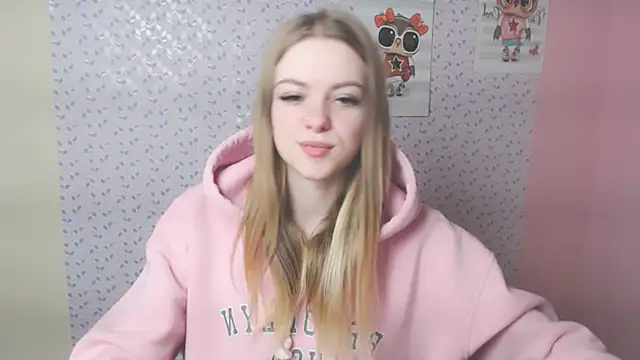 AliceFlirtt  online show from February 7, 2025, 9:05 am