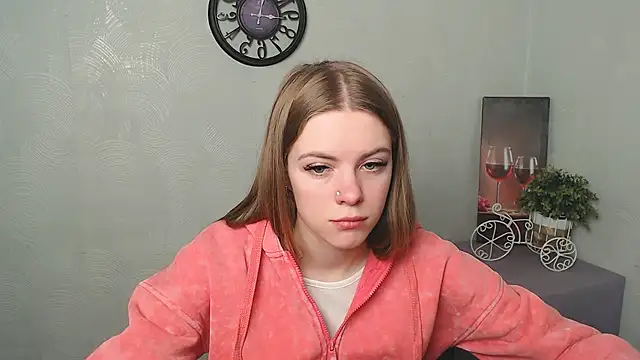 AliceFlirtt  online show from February 26, 2025, 8:17 am