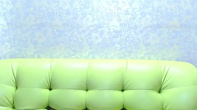 Snapshot of Vanessa_Florence chatting on June 28, 2026, 1:23 am Vanessa Florence online show from June 28, 2026, 1:23 am