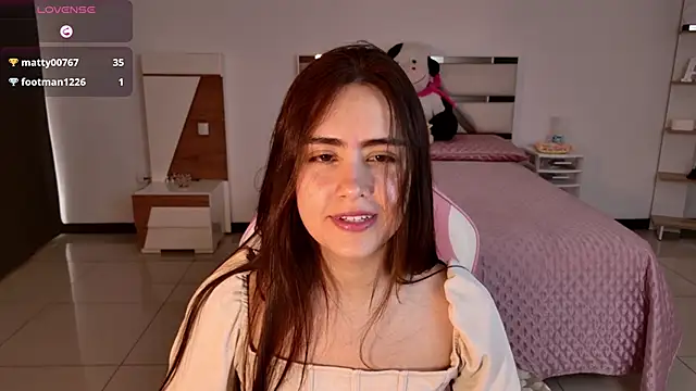 Snapshot of AllisonPalmer chatting on October 20, 2025, 2:06 pm AllisonPalmer online show from October 20, 2025, 2:06 pm