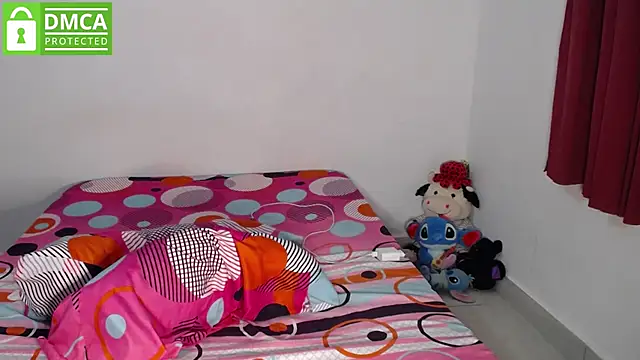 Snapshot of susana2523 chatting on October 7, 2025, 5:30 am susana2523 online show from October 7, 2025, 5:30 am