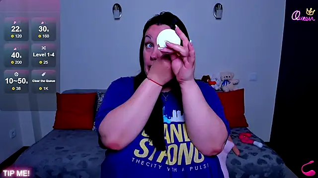 BubbleEmma online show from April 7, 2026, 1:02 pm