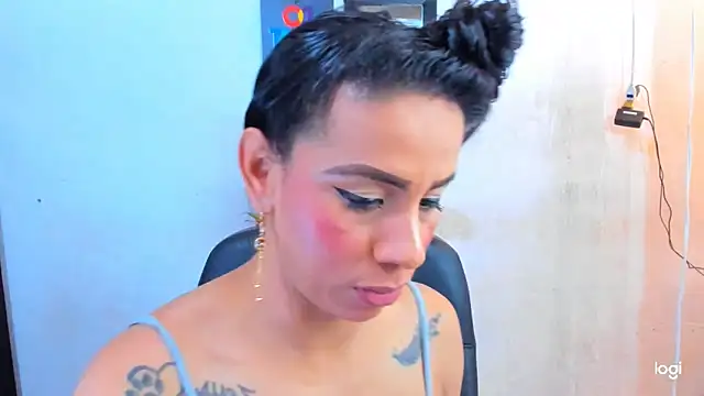 juanblakbigcock online show from April 7, 2026, 4:09 pm