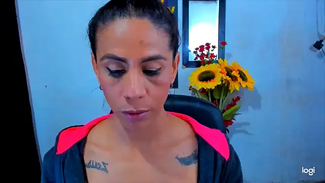 juanblakbigcock online show from February 15, 2026, 4:02 am