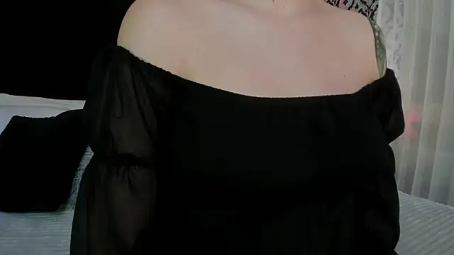 Snapshot of Adeelinee chatting on September 26, 2025, 7:54 pm Adeelinee online show from September 26, 2025, 7:54 pm