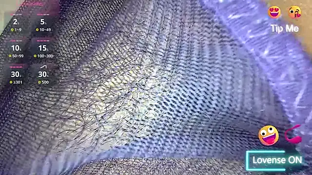 white sexy  online show from February 2, 2026, 11:09 am