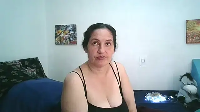 ximenajimenez online show from July 12, 2026, 7:58 pm