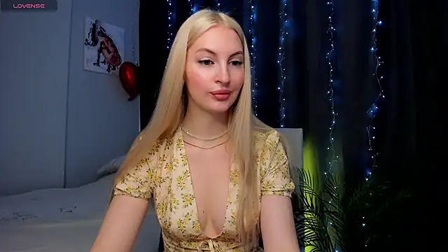 Kimmy powell online show from October 6, 2025, 3:51 am