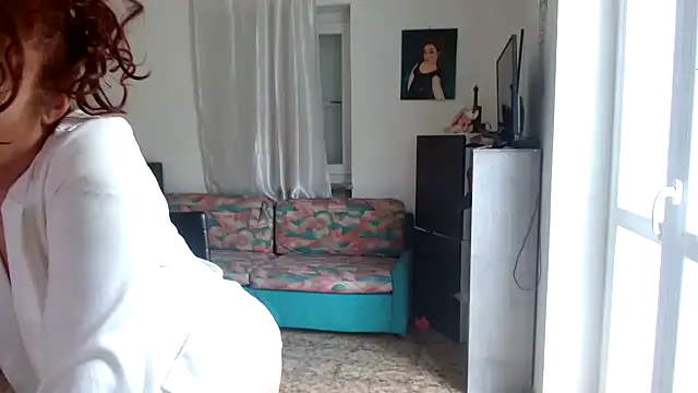 danasantoreal online show from April 17, 2026, 7:55 am