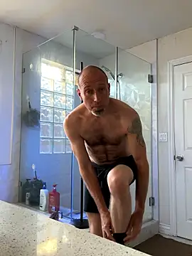 Snapshot of El_Gizmo chatting on January 12, 2026, 4:03 pm El Gizmo online show from January 12, 2026, 4:03 pm