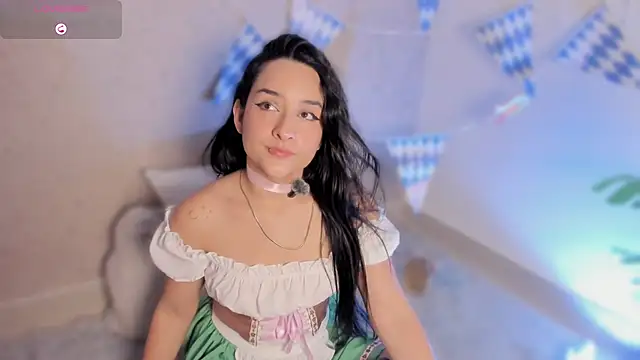 Snapshot of hanna_lee02 chatting on October 3, 2025, 12:06 pm hanna lee02 online show from October 3, 2025, 12:06 pm