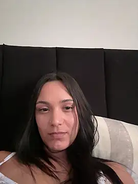 Snapshot of CussedLame chatting on February 11, 2026, 7:36 pm CussedLame online show from February 11, 2026, 7:36 pm