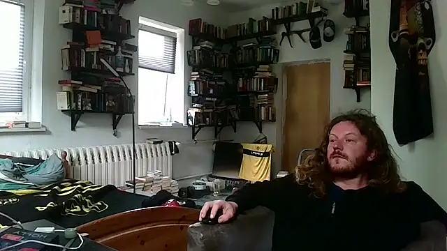 Snapshot of sunr1sa chatting on October 4, 2025, 7:10 am sunr1sa online show from October 4, 2025, 7:10 am