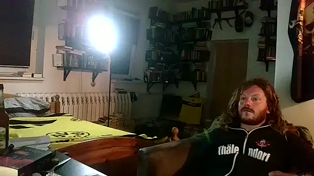 Snapshot of sunr1sa chatting on September 19, 2025, 4:05 am sunr1sa online show from September 19, 2025, 4:05 am