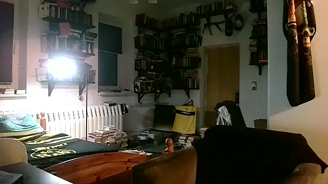 Snapshot of sunr1sa chatting on October 13, 2025, 5:03 pm sunr1sa online show from October 13, 2025, 5:03 pm