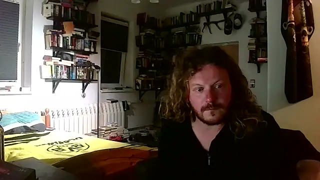 Snapshot of sunr1sa chatting on October 8, 2025, 4:14 am sunr1sa online show from October 8, 2025, 4:14 am