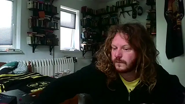 Snapshot of sunr1sa chatting on October 19, 2025, 6:16 am sunr1sa online show from October 19, 2025, 6:16 am