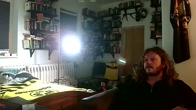 Snapshot of sunr1sa chatting on October 6, 2025, 4:02 am sunr1sa online show from October 6, 2025, 4:02 am