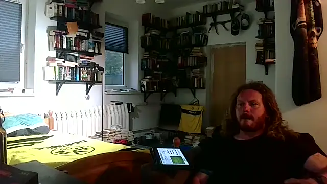 Snapshot of sunr1sa chatting on October 8, 2025, 4:19 pm sunr1sa online show from October 8, 2025, 4:19 pm