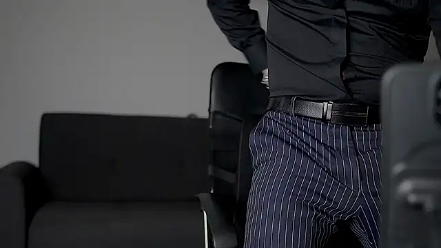 Snapshot of juliusmasters chatting on October 2, 2025, 5:27 pm juliusmasters online show from October 2, 2025, 5:27 pm