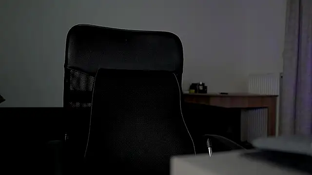 Snapshot of juliusmasters chatting on September 27, 2025, 7:53 pm juliusmasters online show from September 27, 2025, 7:53 pm