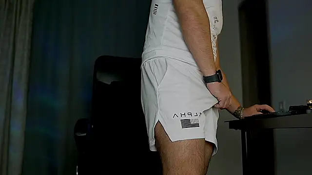 Snapshot of juliusmasters chatting on October 23, 2025, 6:39 pm juliusmasters online show from October 23, 2025, 6:39 pm