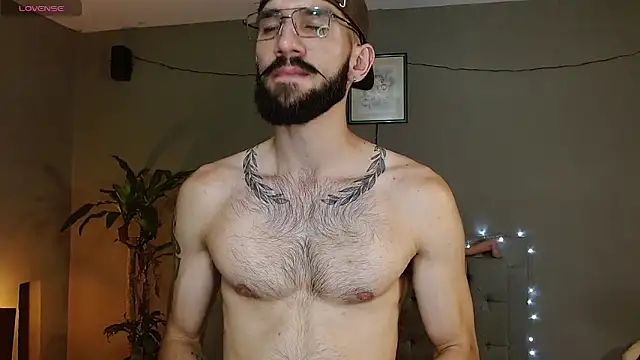 Snapshot of Mr_WhiteCock chatting on January 26, 2025, 6:58 pm Mr WhiteCock online show from January 26, 2025, 6:58 pm