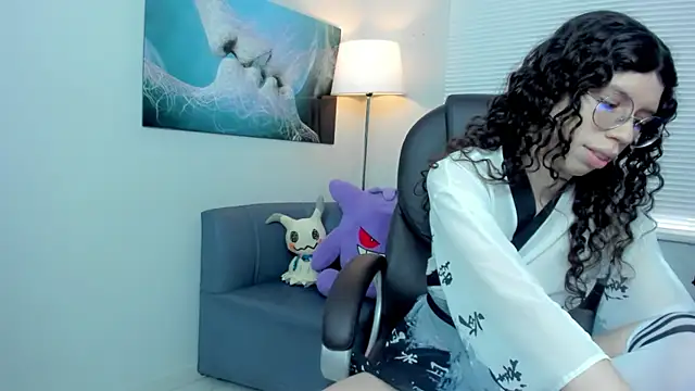 Angel Dust18 online show from December 16, 2025, 3:27 pm