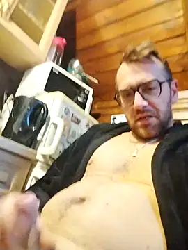 tomee83 online show from January 10, 2026, 6:42 am