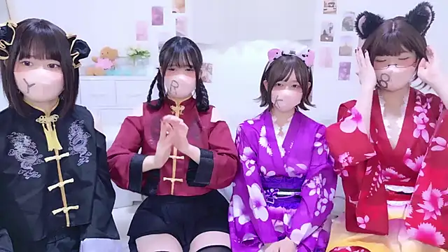 841 yayoi online show from November 15, 2025, 3:32 am