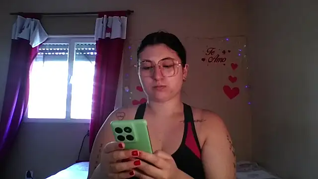 Snapshot of imsohornydacom chatting on February 12, 2026, 5:45 pm imsohornydacom online show from February 12, 2026, 5:45 pm