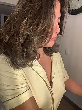 Snapshot of sukhakunis1 chatting on February 28, 2026, 6:02 am sukhakunis1 online show from February 28, 2026, 6:02 am