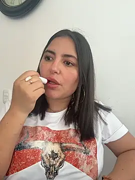 Snapshot of sukhakunis1 chatting on March 1, 2026, 5:02 pm sukhakunis1 online show from March 1, 2026, 5:02 pm