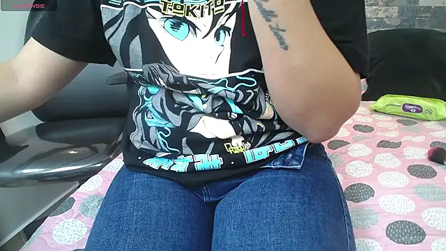 Snapshot of dayadubey_ chatting on September 25, 2025, 9:59 am dayadubey  online show from September 25, 2025, 9:59 am