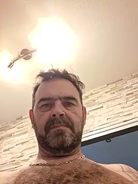 Snapshot of pachapeter chatting on February 20, 2026, 2:08 pm pachapeter online show from February 20, 2026, 2:08 pm