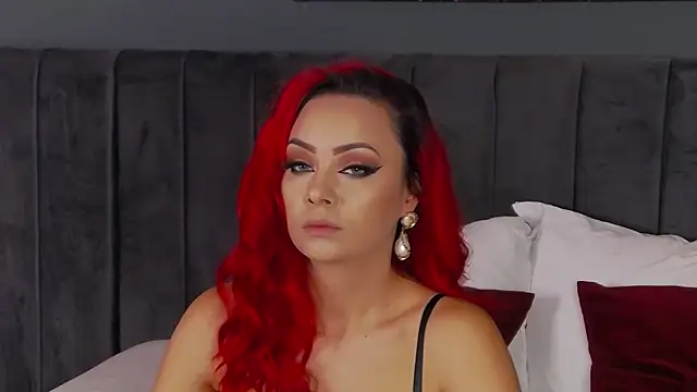 Snapshot of Emmelyn chatting on October 2, 2025, 4:49 am Emmelyn online show from October 2, 2025, 4:49 am