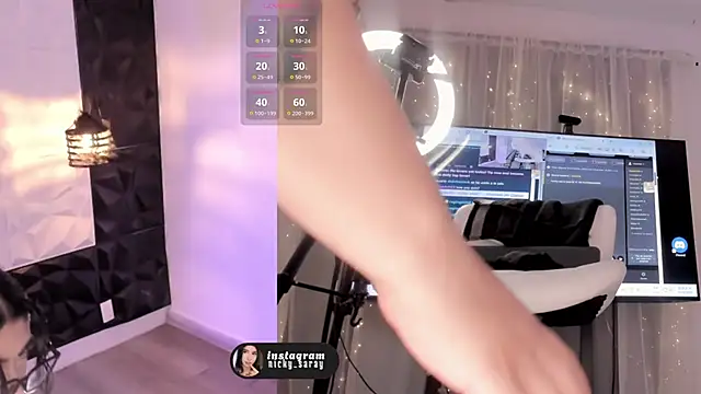 Snapshot of nickky__ chatting on October 17, 2025, 3:32 am nickky   online show from October 17, 2025, 3:32 am