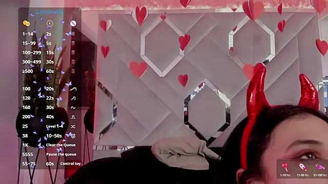 Sara Foxx1 online show from February 14, 2025, 1:13 am