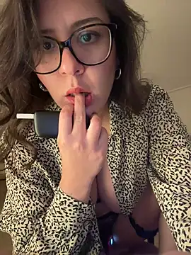 Snapshot of Its_Jade chatting on October 23, 2025, 3:00 pm Its Jade online show from October 23, 2025, 3:00 pm