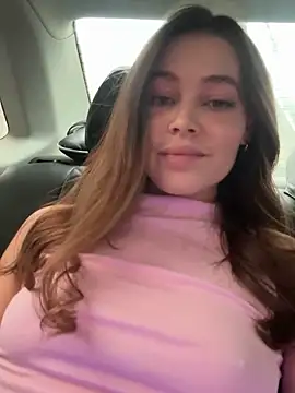 nicole111 online show from December 6, 2024, 9:48 am