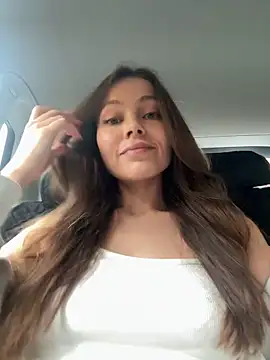 nicole111 online show from October 7, 2025, 10:27 am