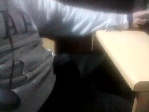 MORENOGOSTOSO12345 online show from May 19, 2026, 6:04 pm