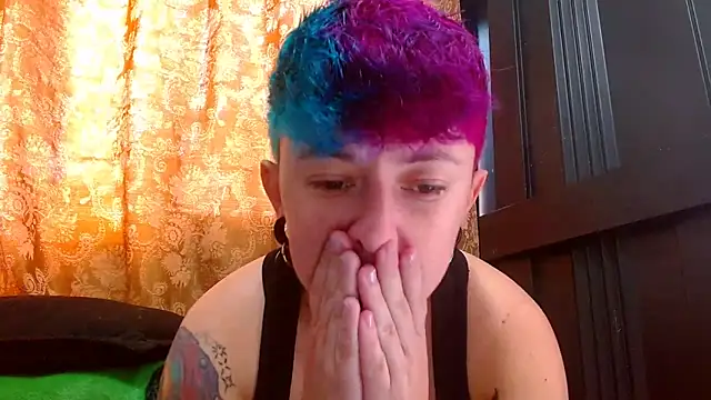 tomboyblue online show from May 23, 2026, 4:39 pm