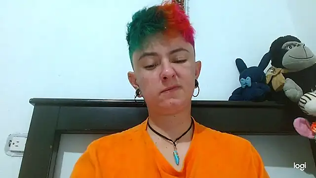 tomboyblue online show from February 16, 2025, 3:47 am